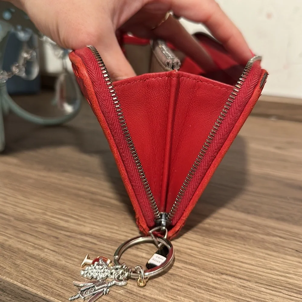 ❤️Wallet by Bottega Intrecciato ❤️ - Picture 12 of 16